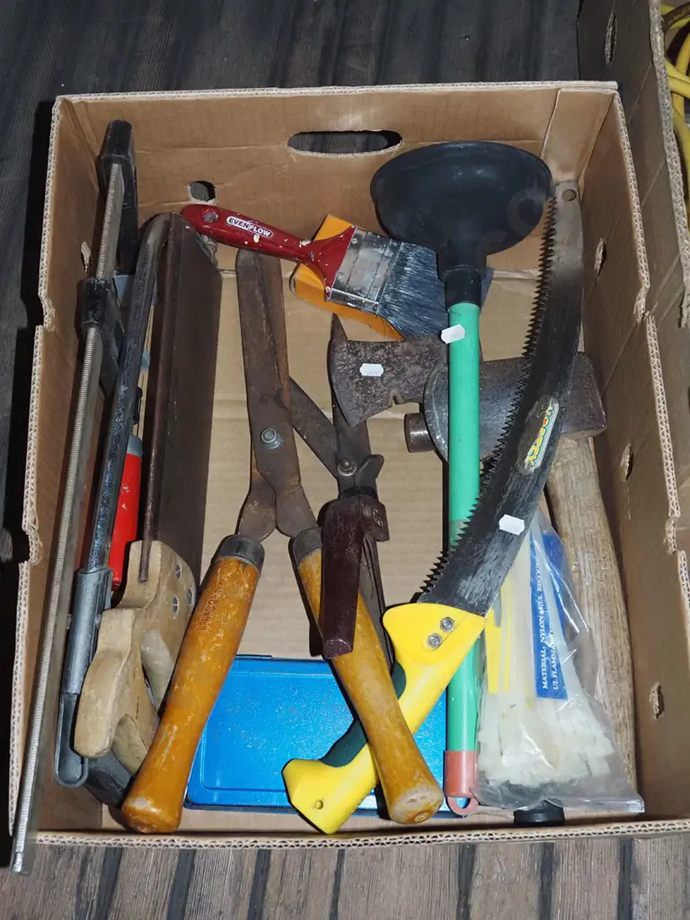 box; plumbers plunger, F clamp, hatchet etc Image 1++