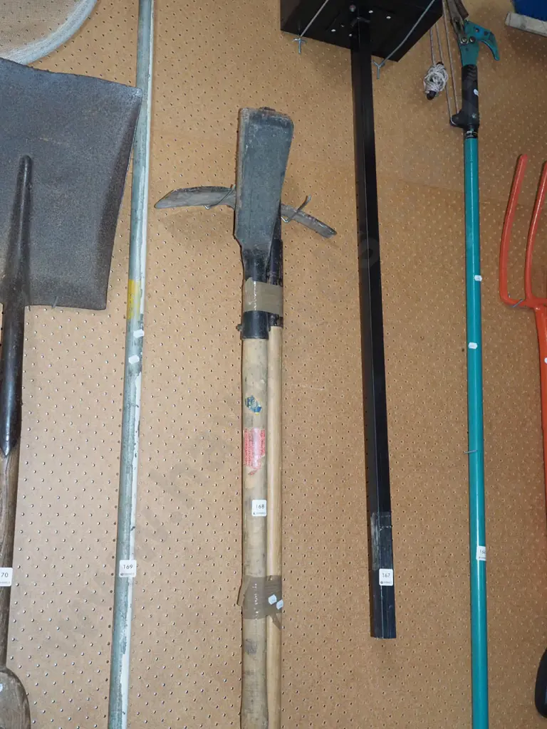 mattock, 2x slashes Image 1++