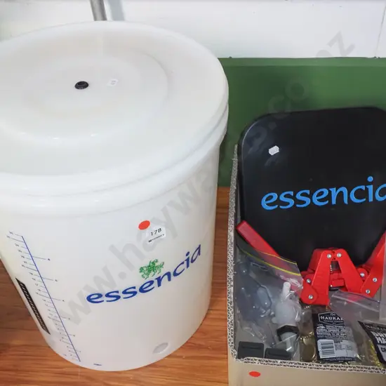 brewer's fermenter, brewing accessories - red dots