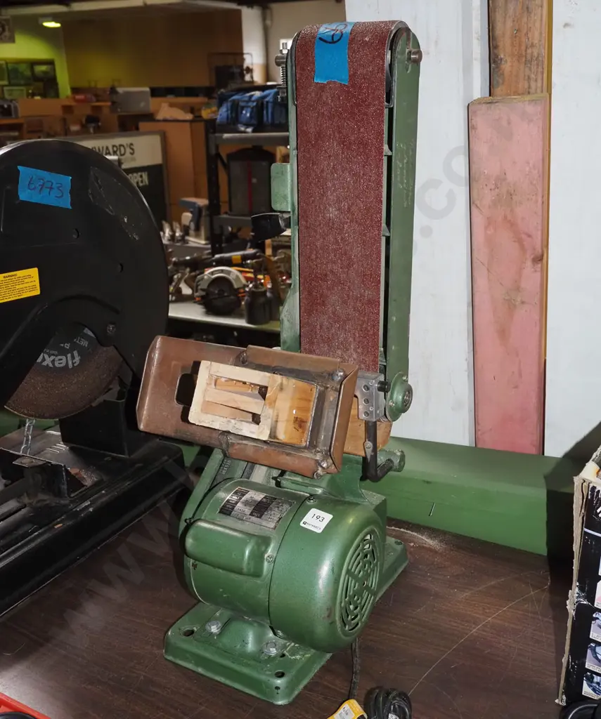 wall mounted belt sander Image 1++