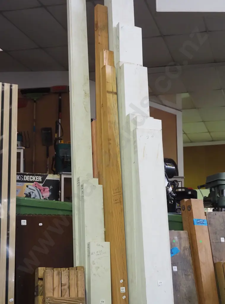 3x lengths of oregon, 1x length of pine Tallest L3000 Image 1++