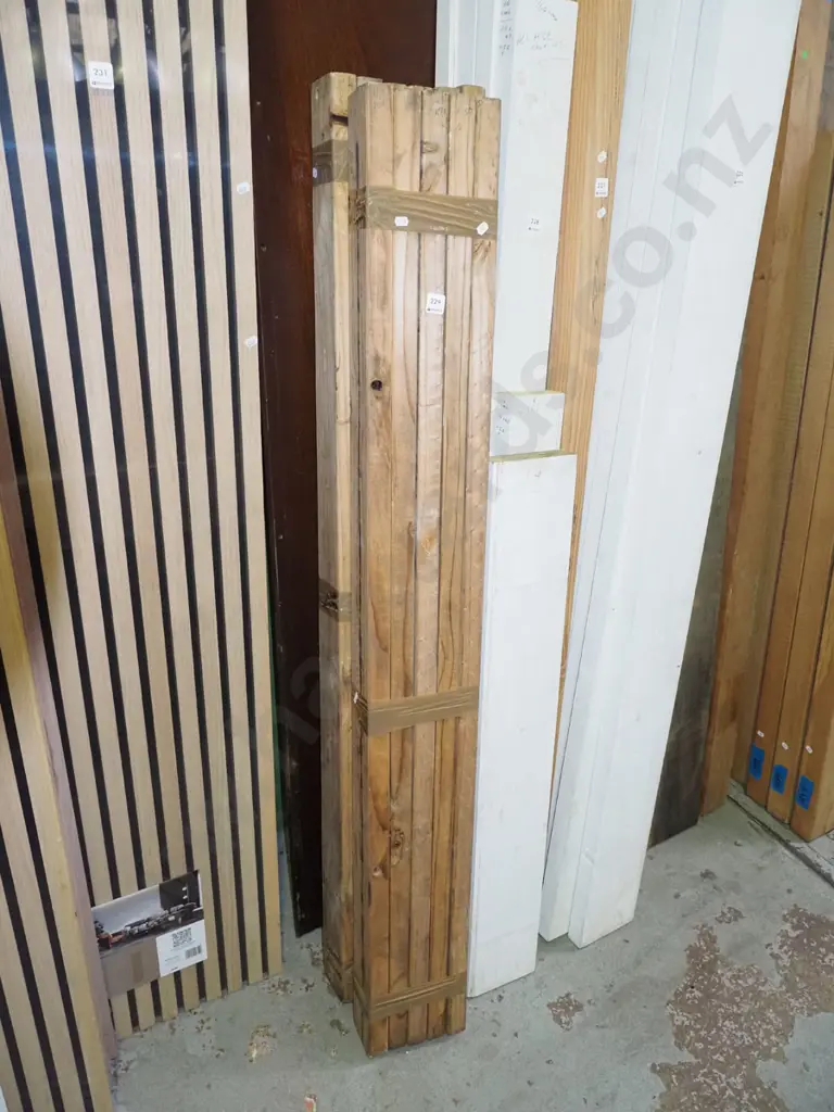 11x lengths of pine L1500 Image 1++