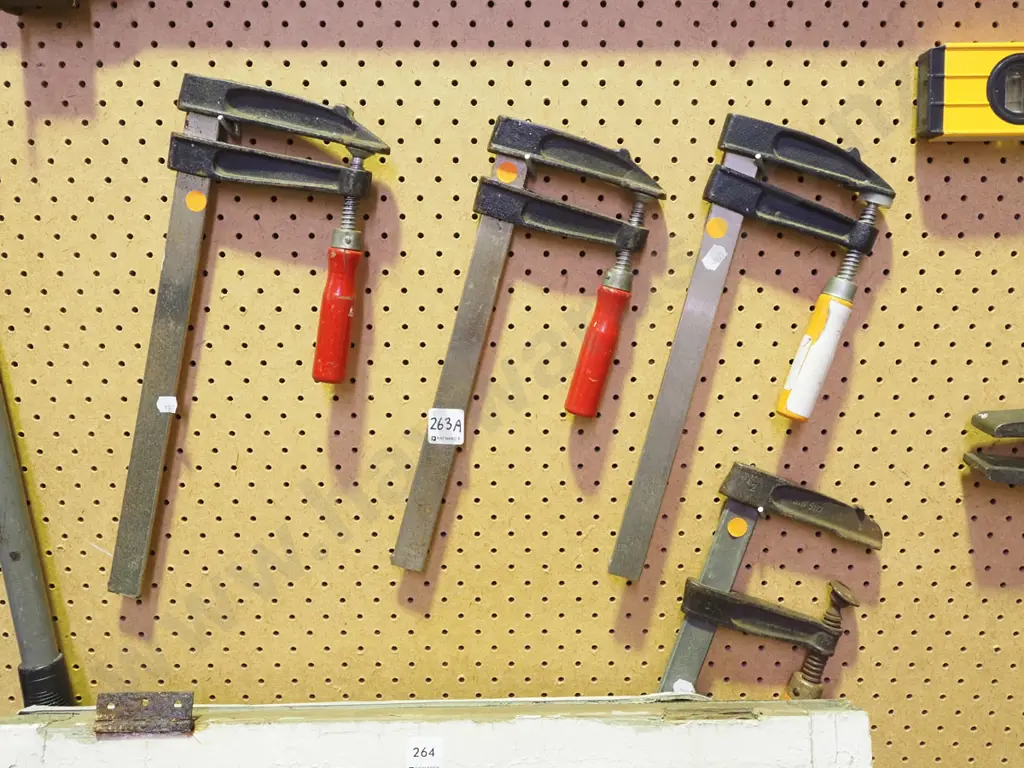 4x F clamps - orange dots Image 1++