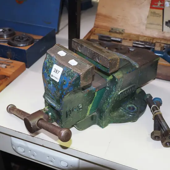 100mm engineer's vice