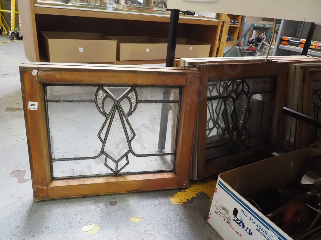 5x matching leadlight bay windows H440 W555 Image 1++