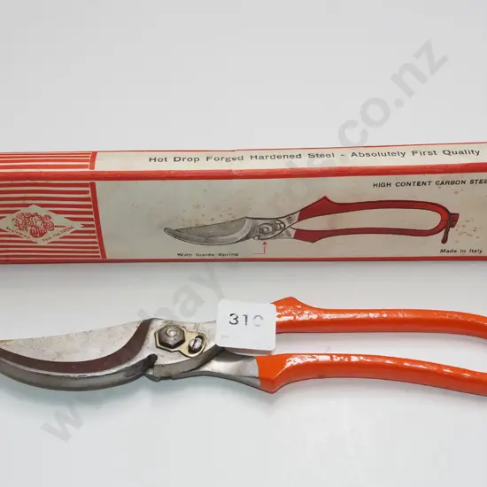 Italian made secateurs and box