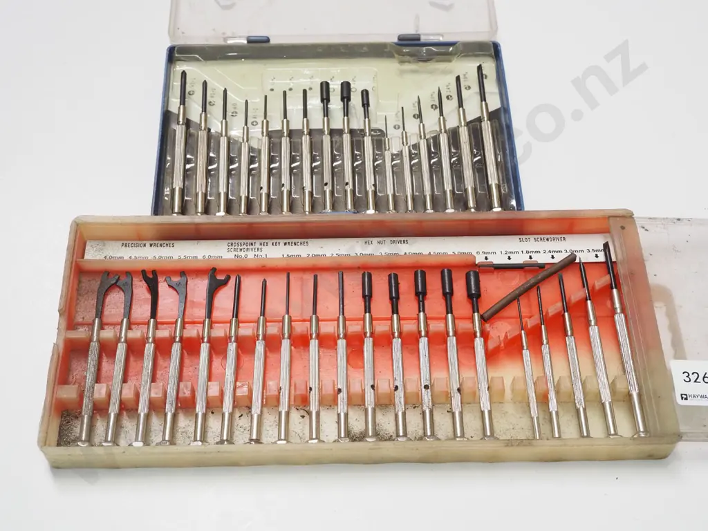 2x boxes of Precision screwdrivers and wrenches Image 1++