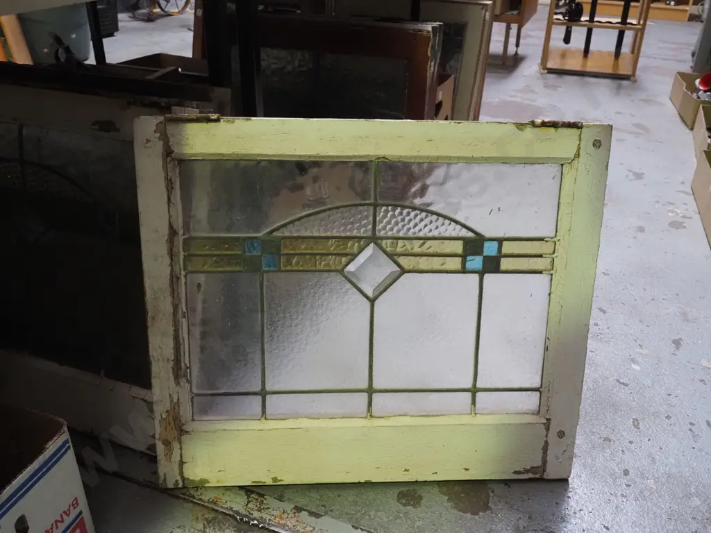 4x leadlight bay windows H500 W600 Image 1++