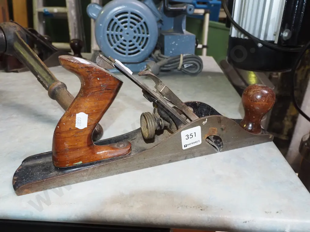 Stanley No.10 hand plane Image 1++