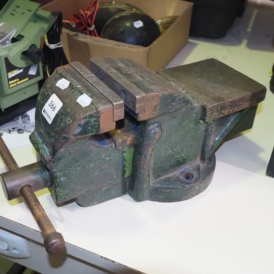 100mm engineer's vice