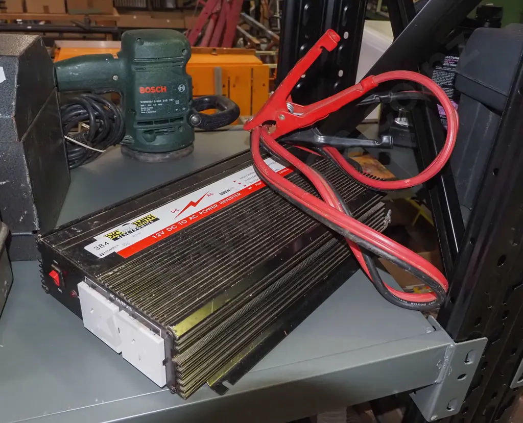 12V AC/DC power inverter Image 1++