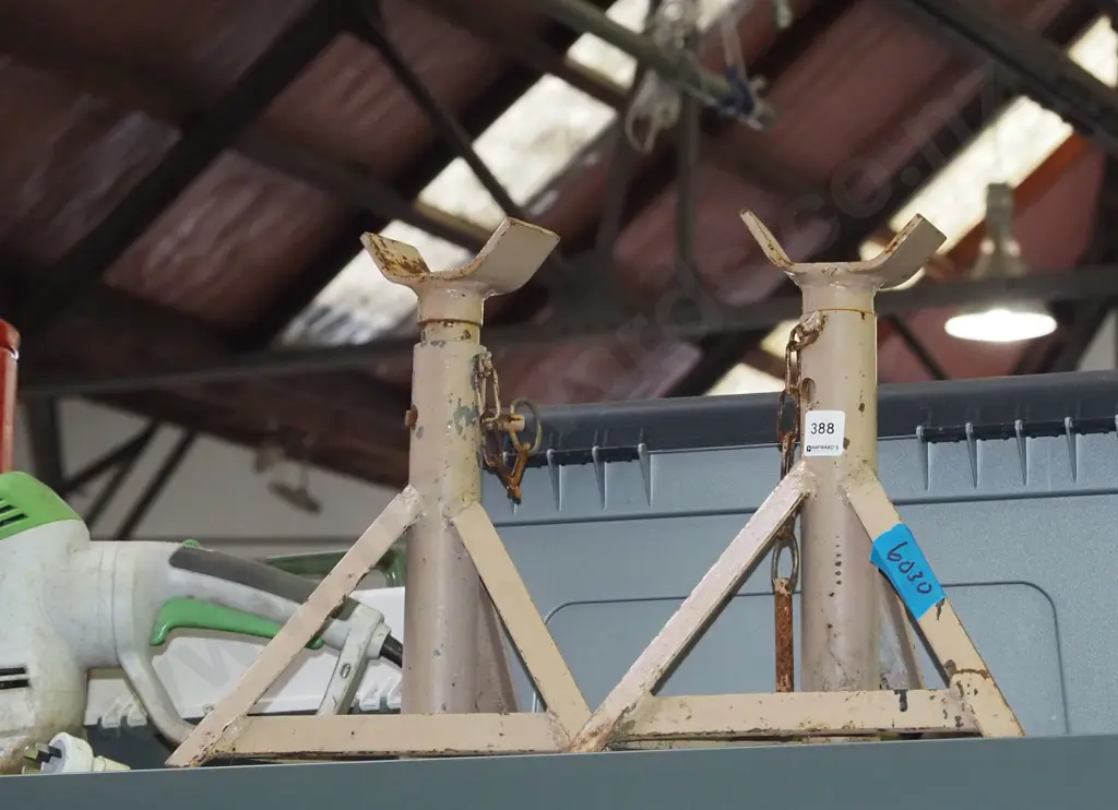 axle stands Image 1++