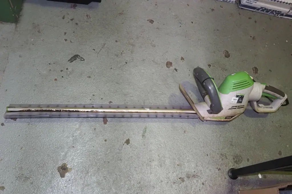 corded hedge trimmers Image 1++