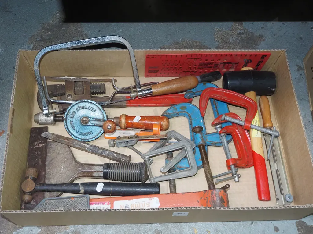 box; G clamps, rubber mallets, cold chisel etc Image 1++