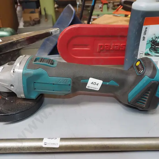 Makita battery powered grinder - no battery