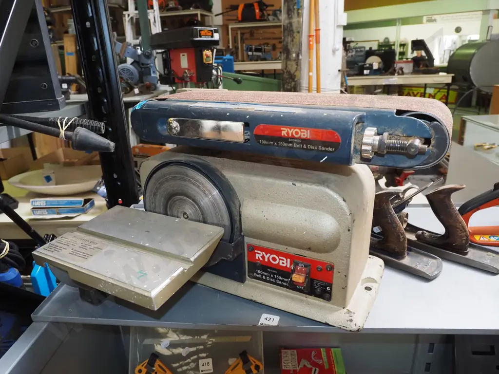 Ryobi belt and disc sander Image 1++