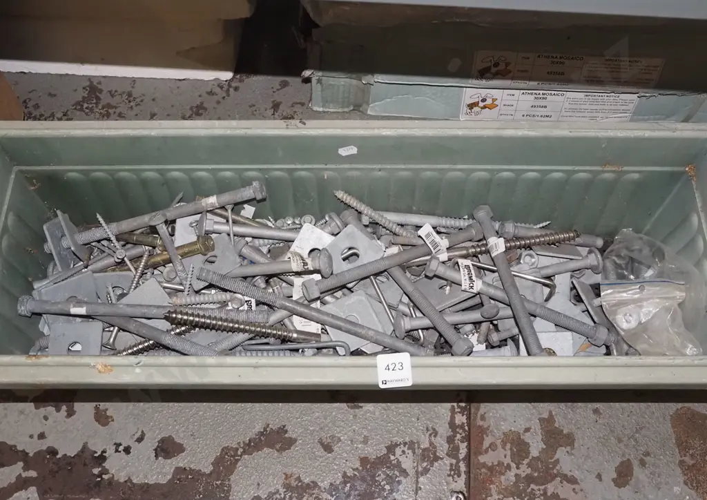 plastic trough of screws, washers, bolts Image 1++