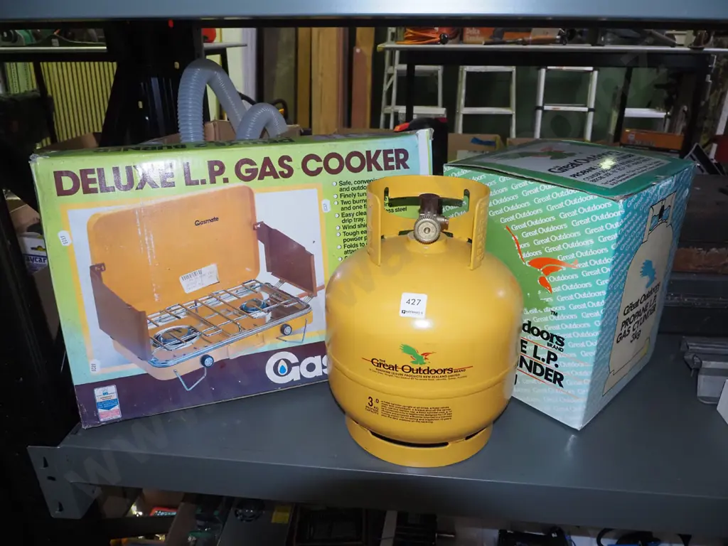 Gasmate LPG gas cooker, gas bottle Image 1++