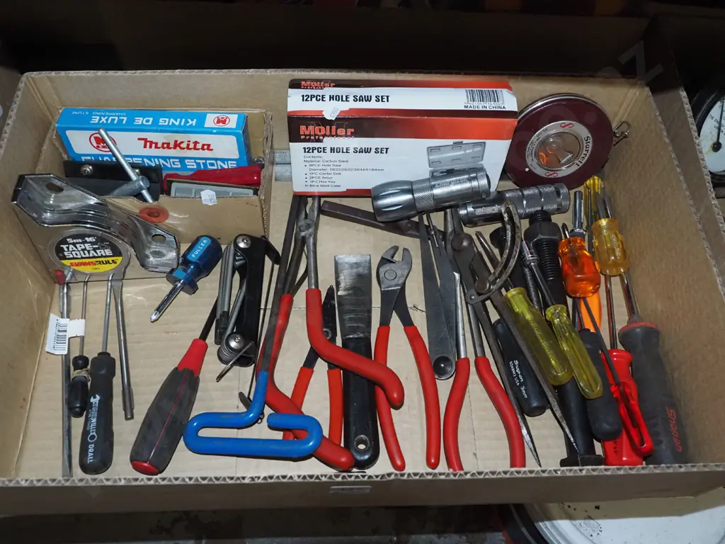 box; sharpening stones, torches, calipers etc Image 1++