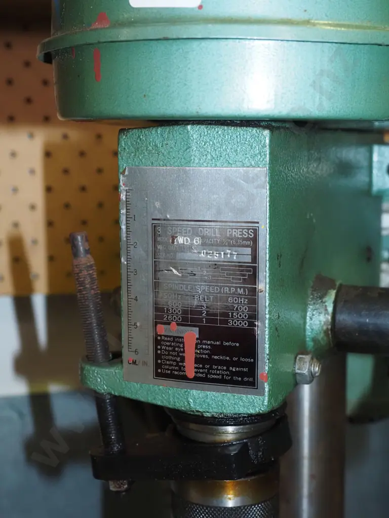 3 speed drill press Image 1++