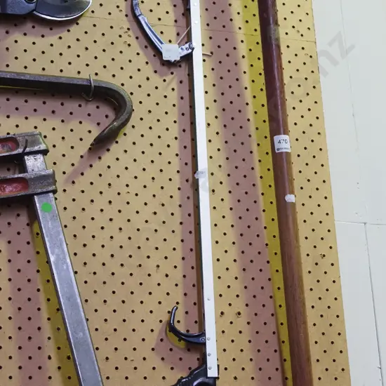 aluminium reacher/grabber