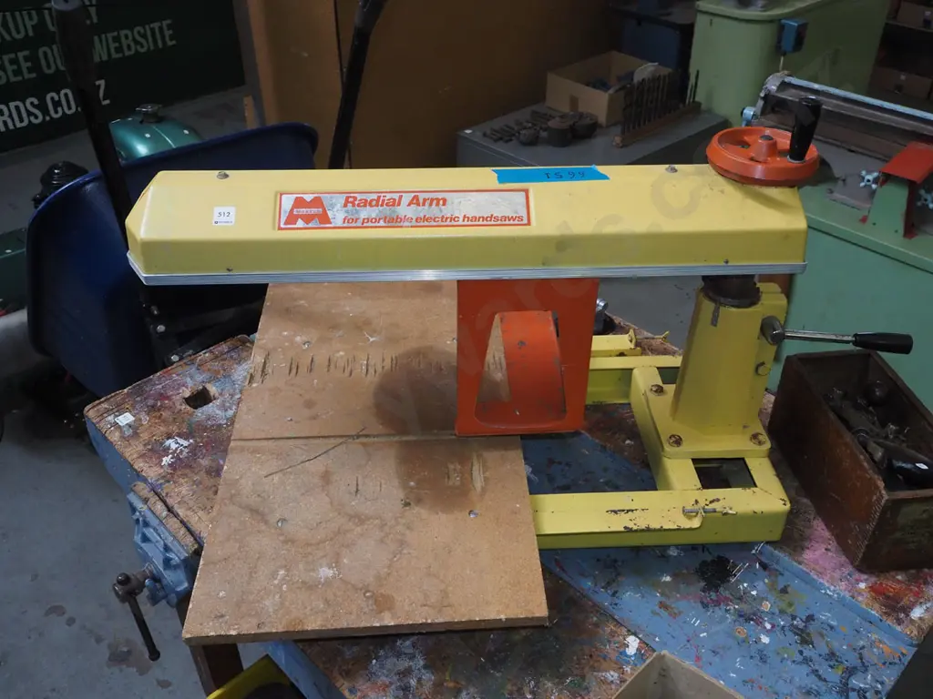 radial arm portable electric hand saws Image 1++