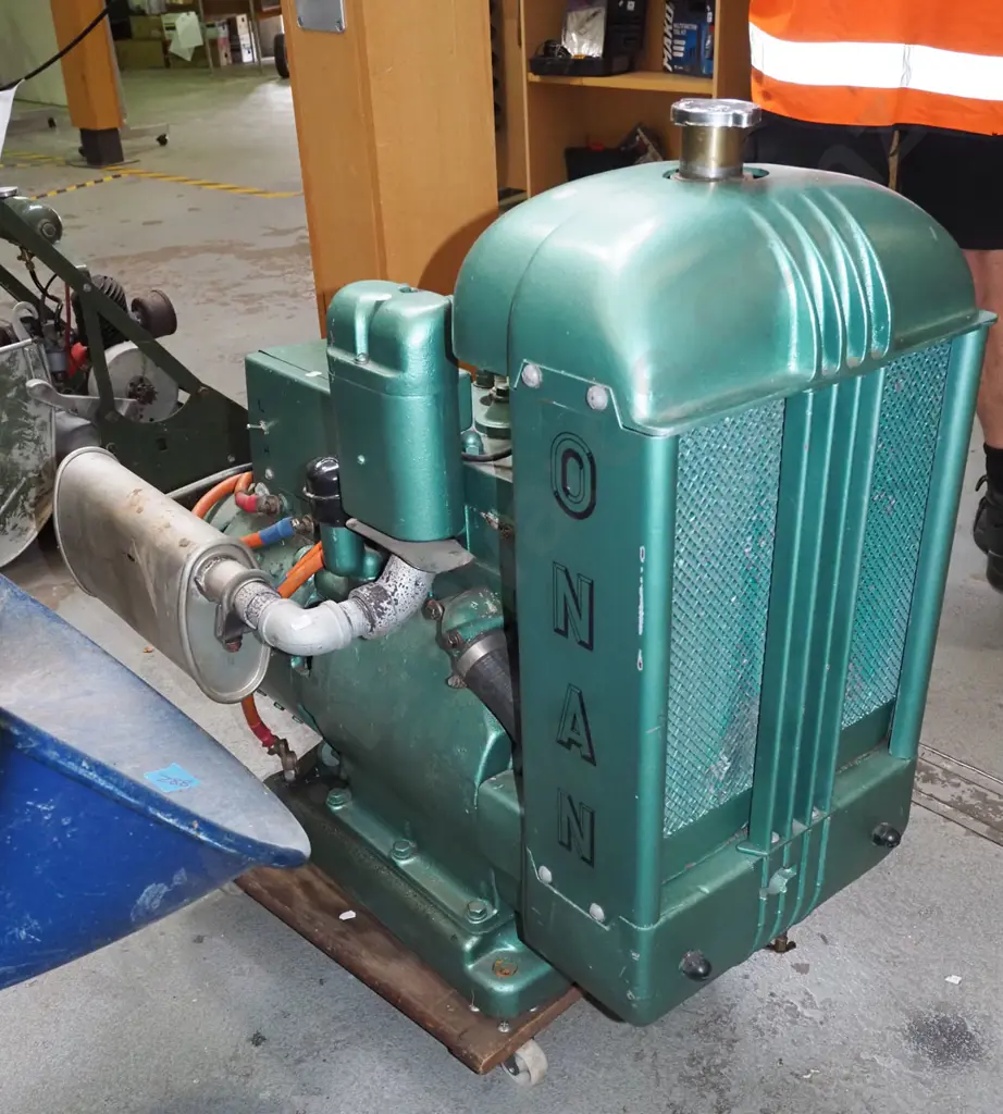 vintage Onan Electric Plant 4 stroke generator Image 1++