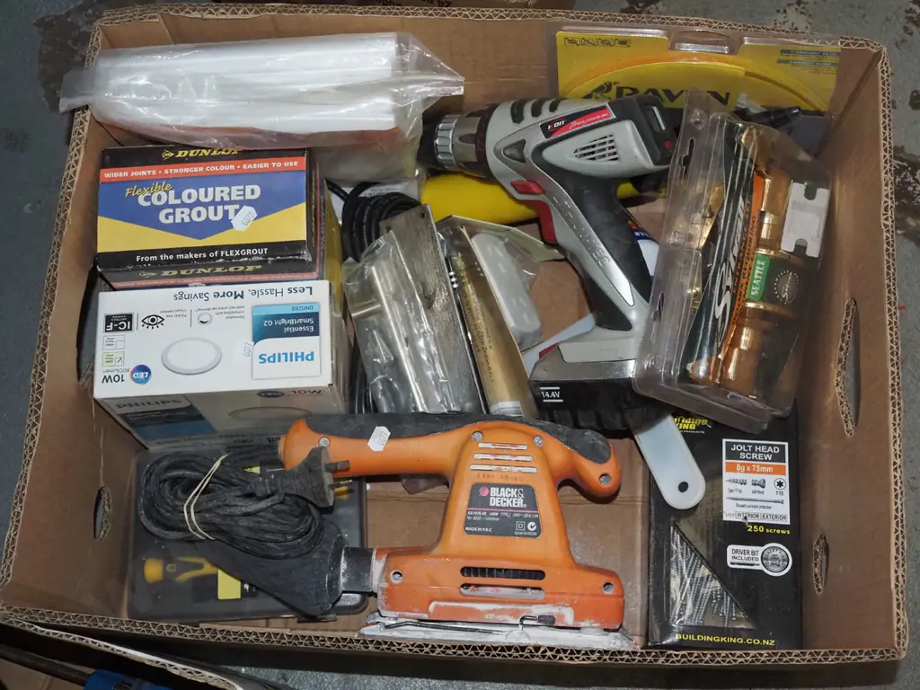 box; Black & Decker sander, door hardware, jolt head screws etc Image 1++