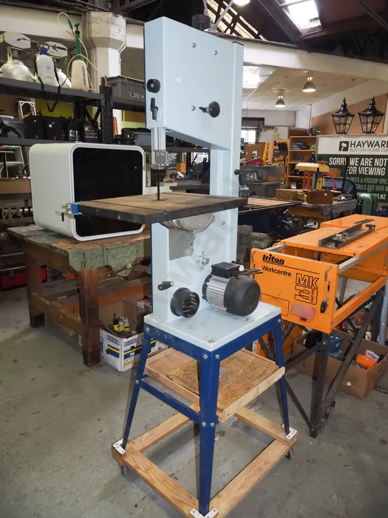 Tool Line 305mm band saw Image 1++