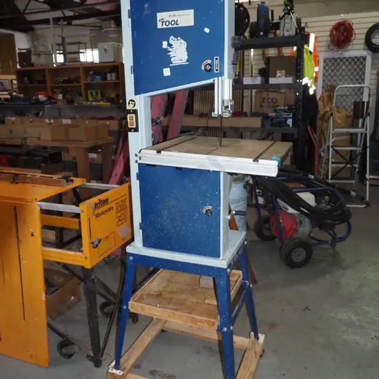 Tool Line 305mm band saw