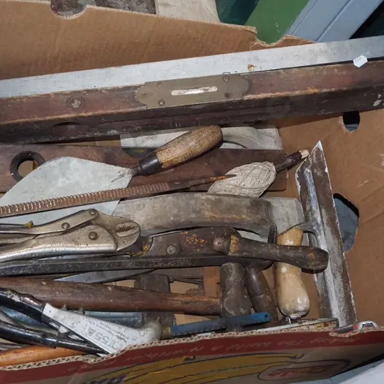 box; spirit levels, clamps, vice grips etc