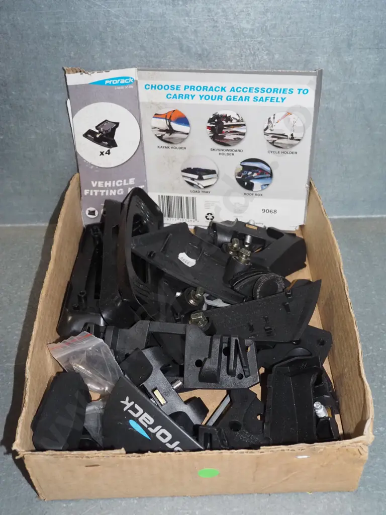 2x Pro Rack roof racks, box of accessories - green dots Image 1++