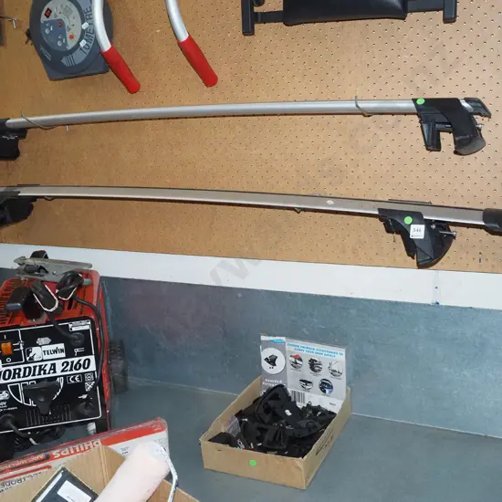 2x Pro Rack roof racks, box of accessories - green dots