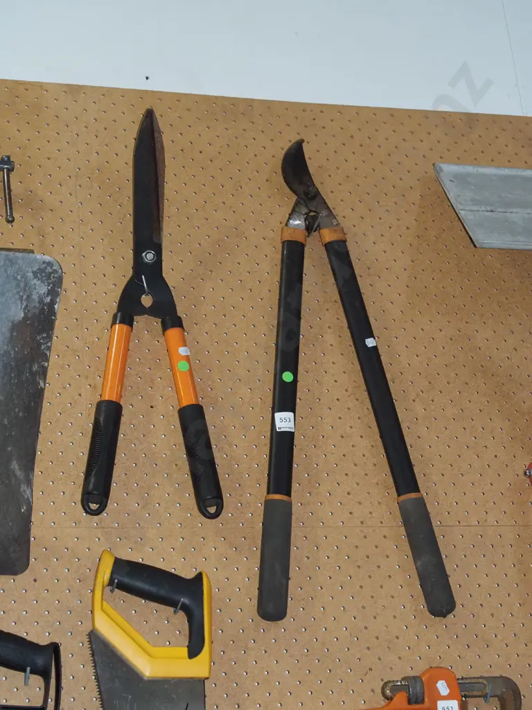 hedge shears   Image 1++