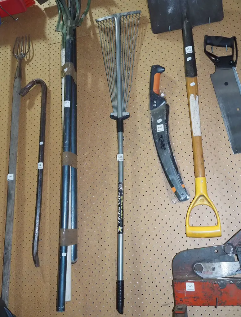 grass rake Image 1++