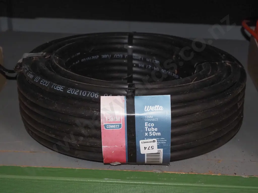 coil of 13mm irrigation hose Image 1++