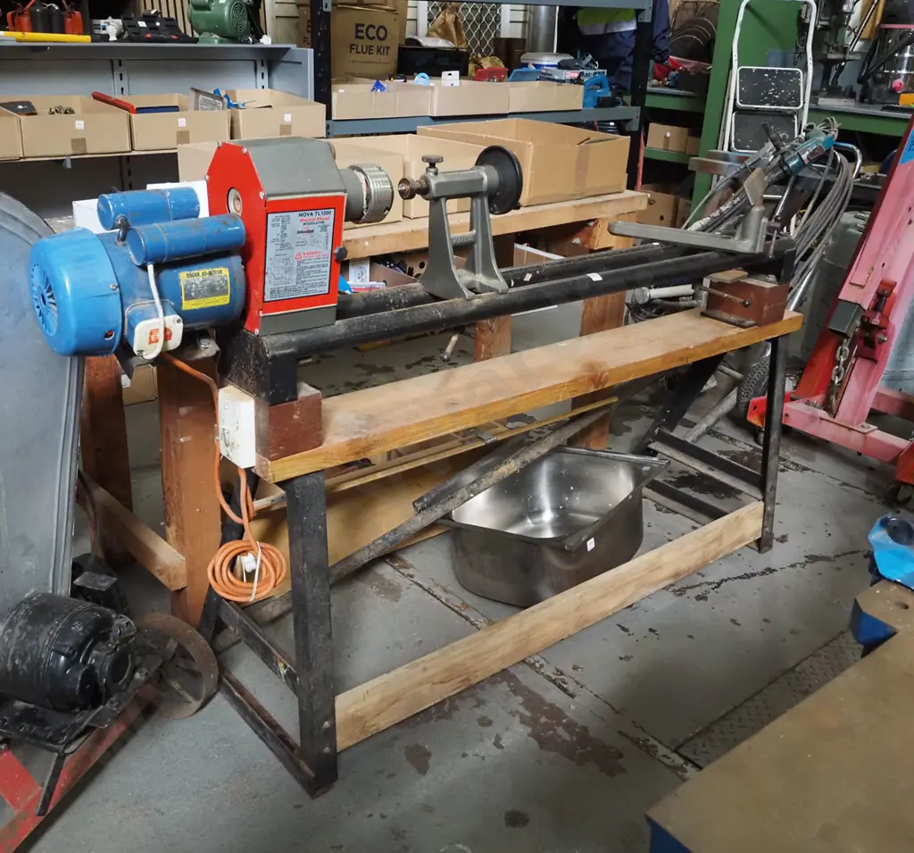 Nova TL 1200 swivel head wood lathe on stand Image 1++