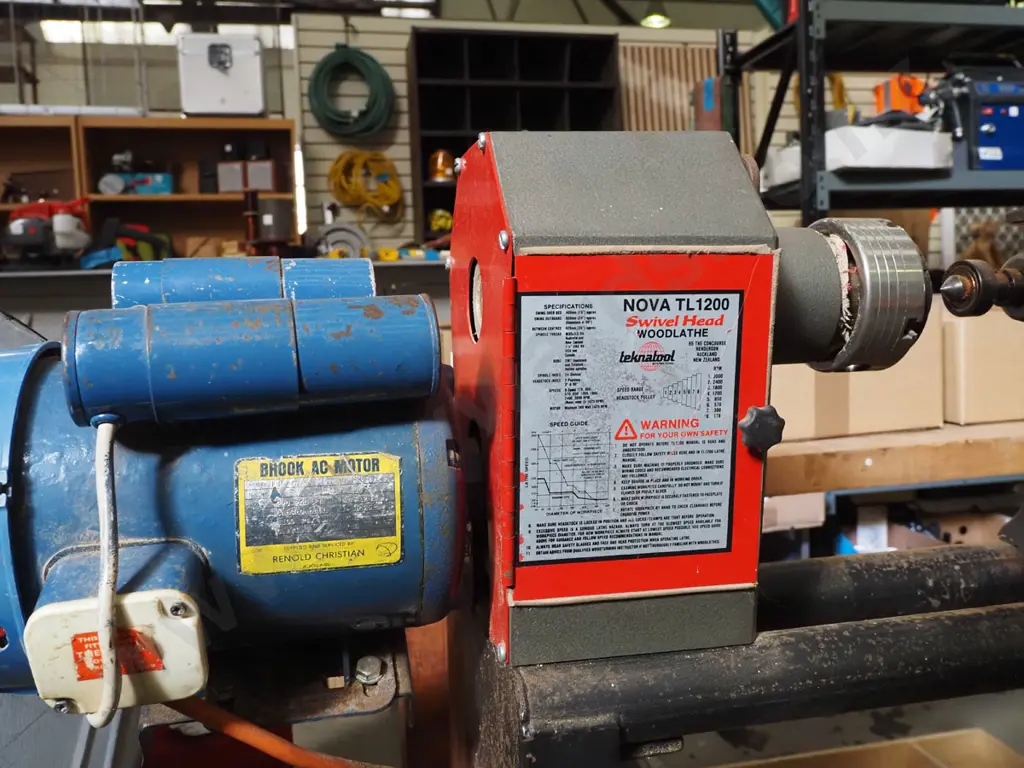 Nova TL 1200 swivel head wood lathe on stand Image 1++