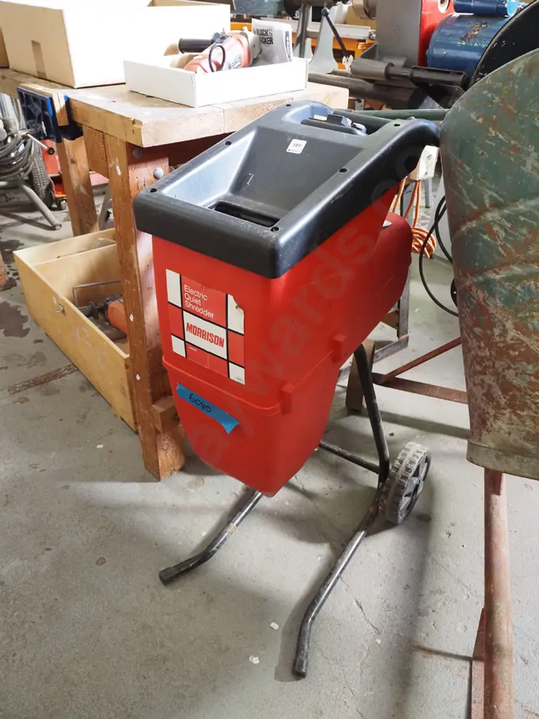Morrison electric garden shredder Image 1++