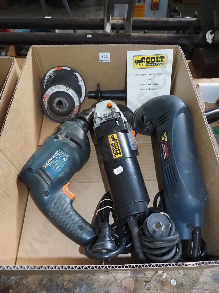 box; angle grinder, drill, delta sander Image 1++