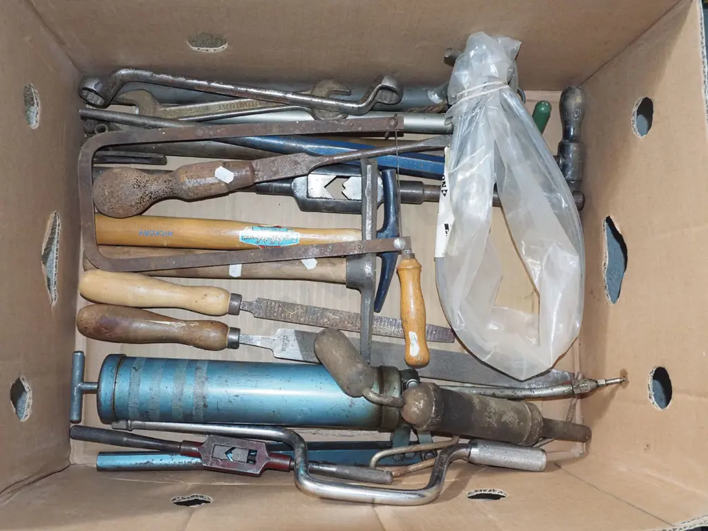 box; files, spanners, grease gun etc Image 1++