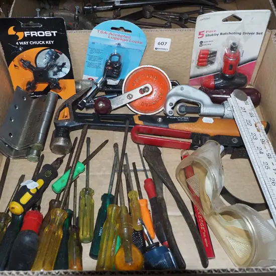 box; hammer, screwdrivers, hinges etc