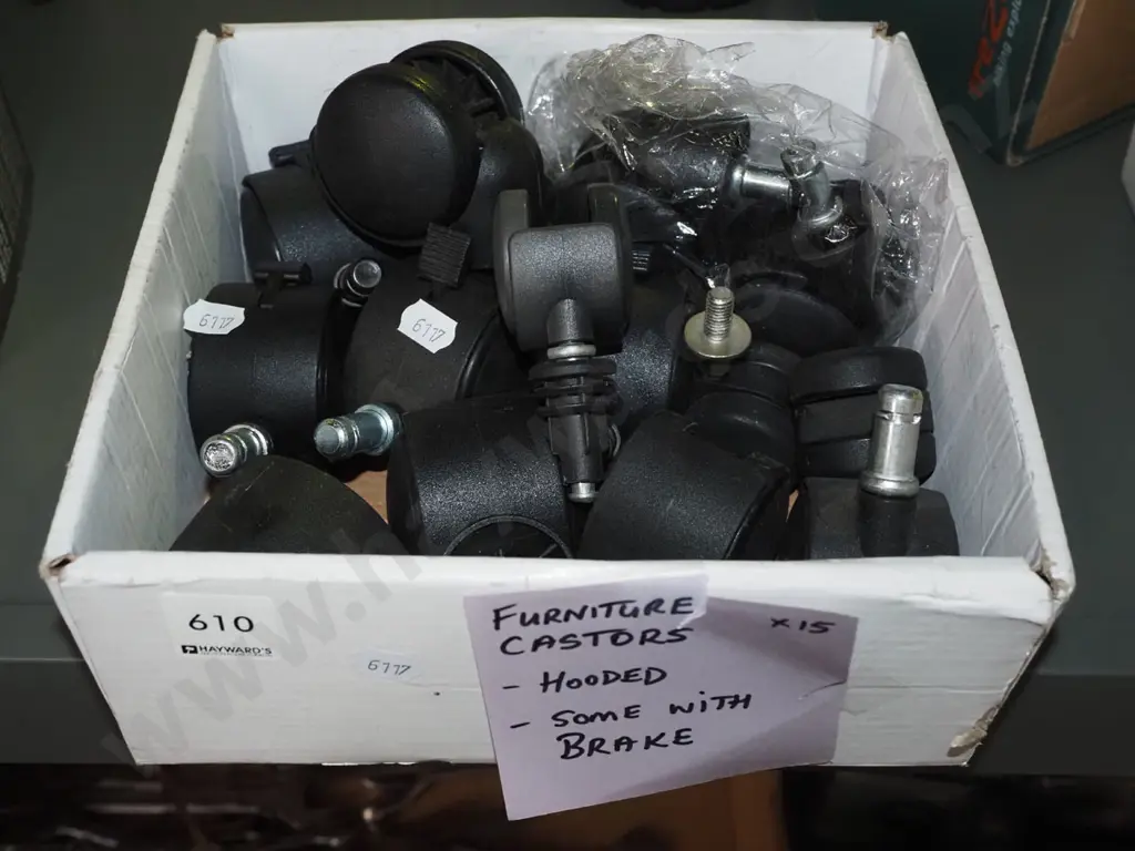 box; furniture casters - hooded, some with breaks Image 1++