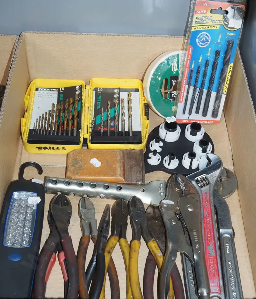 box; drill bits, crescents, cutting pliers etc Image 1++