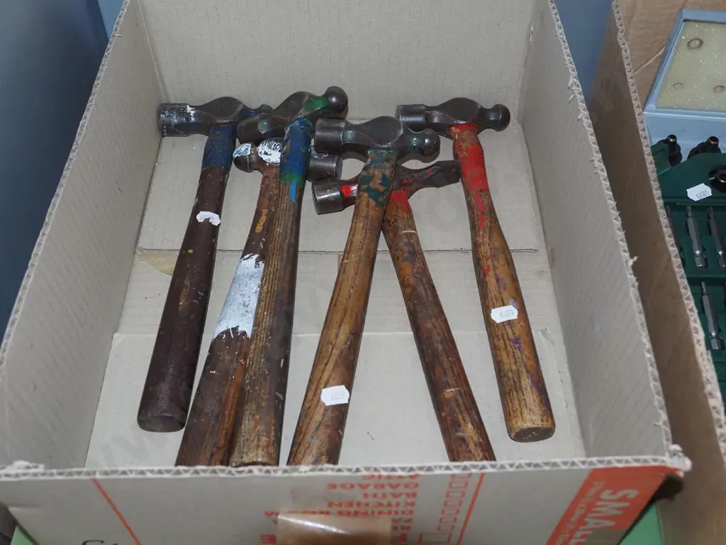 box; ball peen hammers Image 1++
