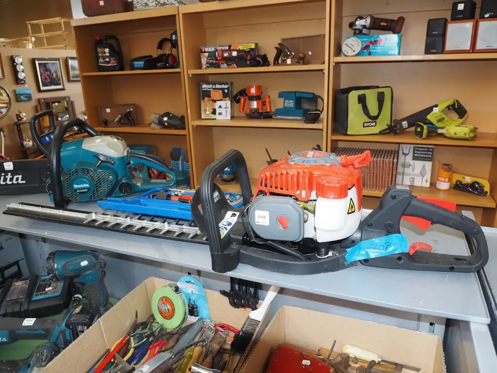 as new Morrison 2 stroke hedge trimmers Image 1++