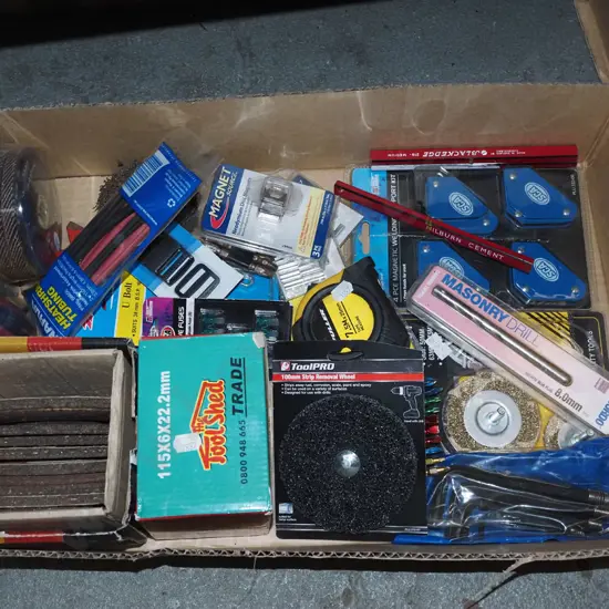 box; magnetic welding supports, tape measure, grinder discs etc