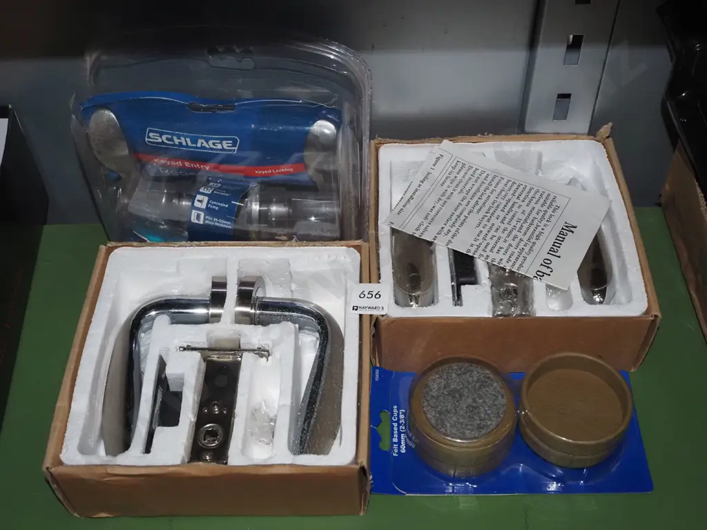 door hardware, 4x felt based cups Image 1++