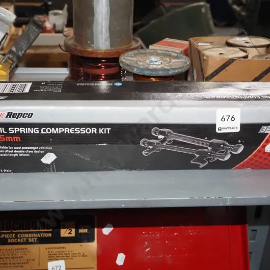boxed 315mm coil spring compressor set