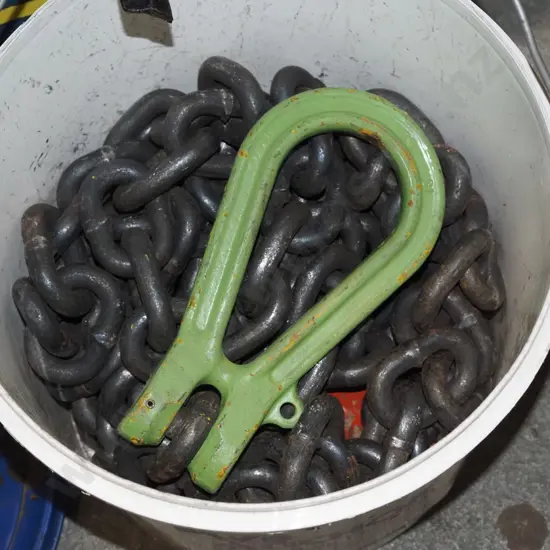 heavy duty Uni Drag chain kit in bucket